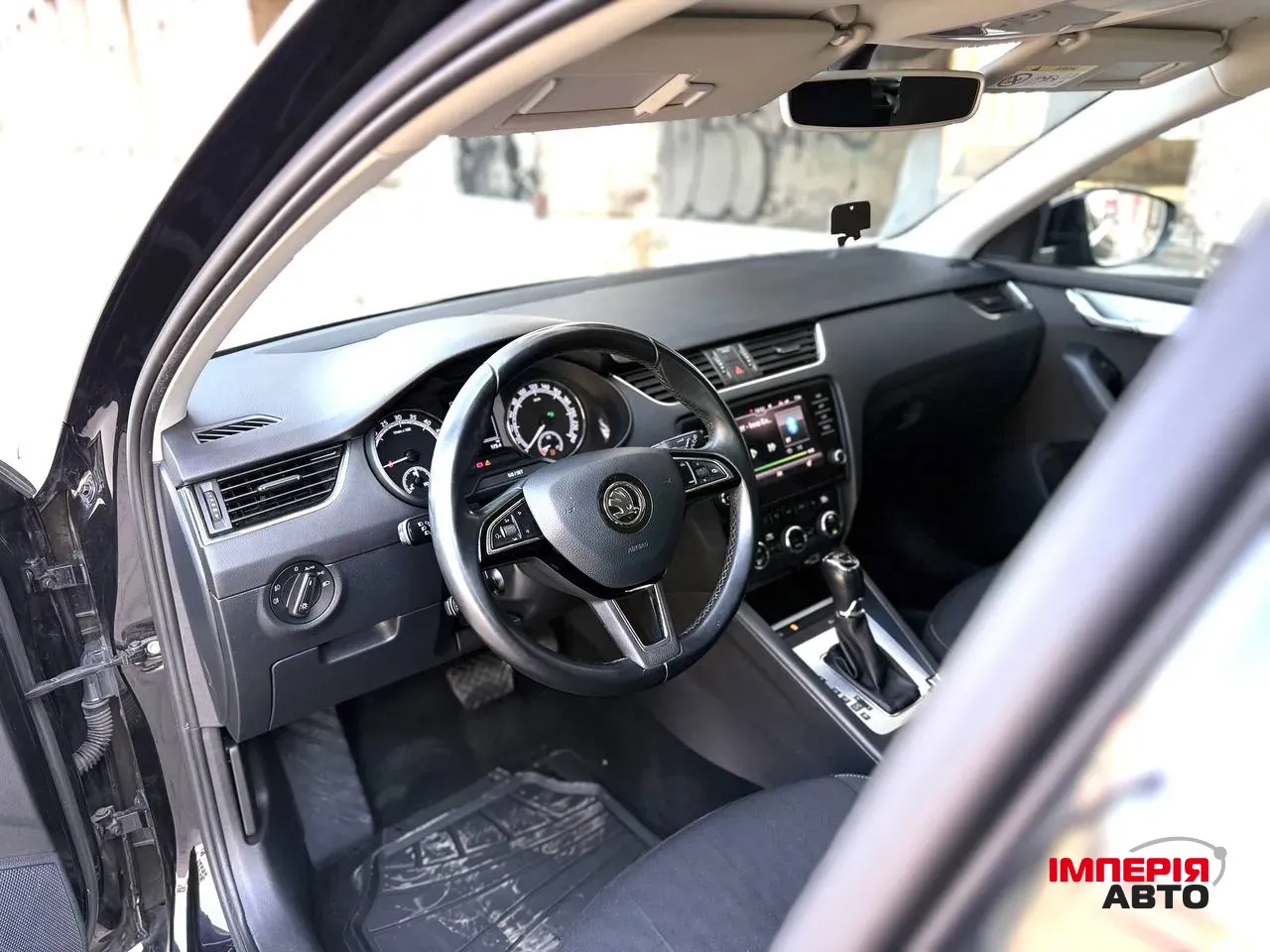 Skoda Octavia - фото 10