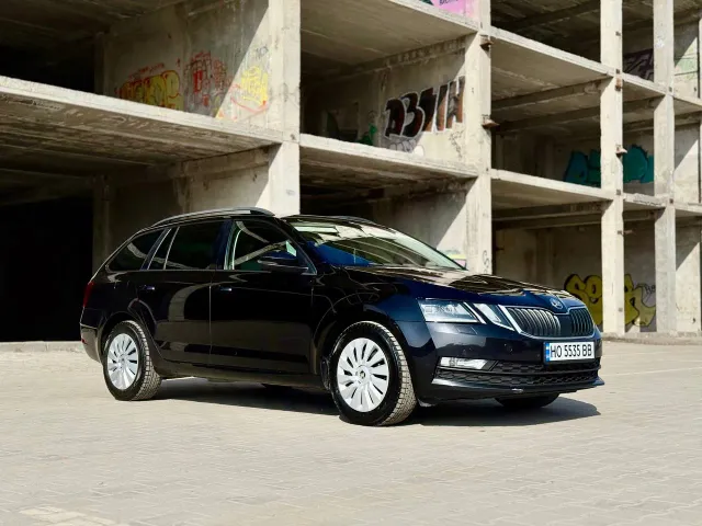 Skoda Octavia - фото 5