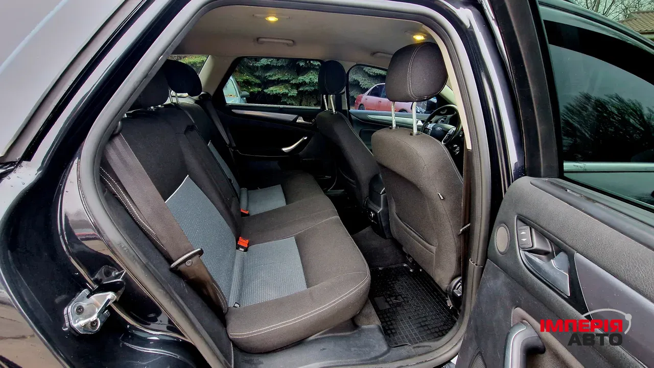 Ford Mondeo - фото 21