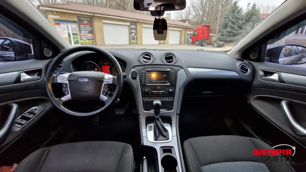 Ford Mondeo - фото 19