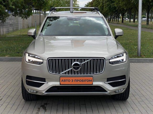 Volvo XC90 - фото 4