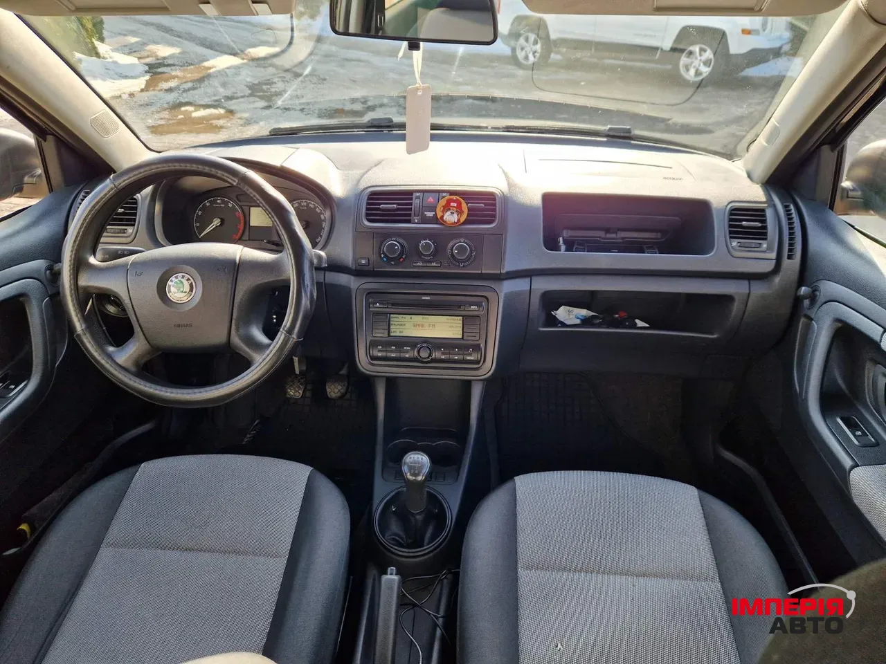 Skoda Fabia - фото 16