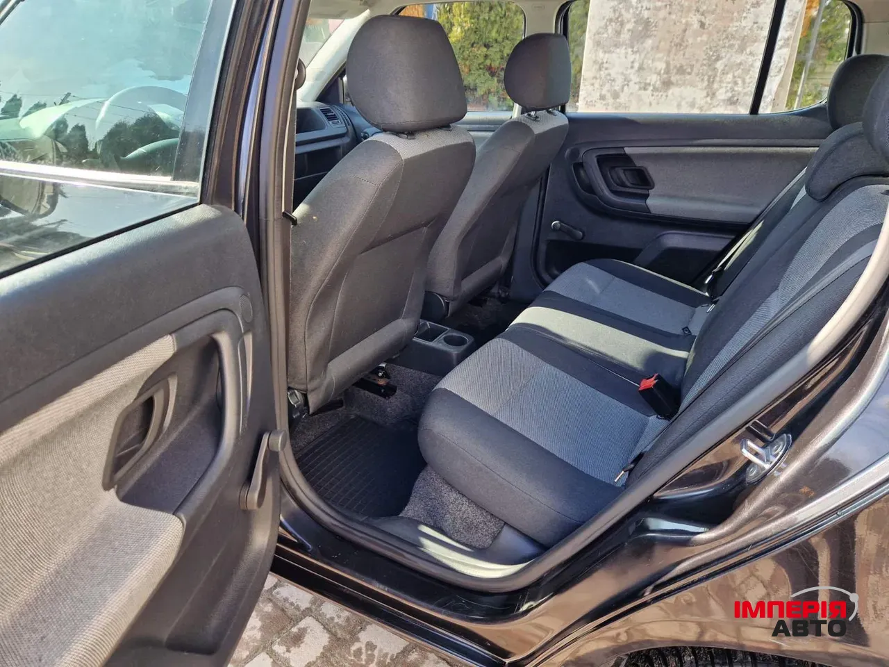 Skoda Fabia - фото 14