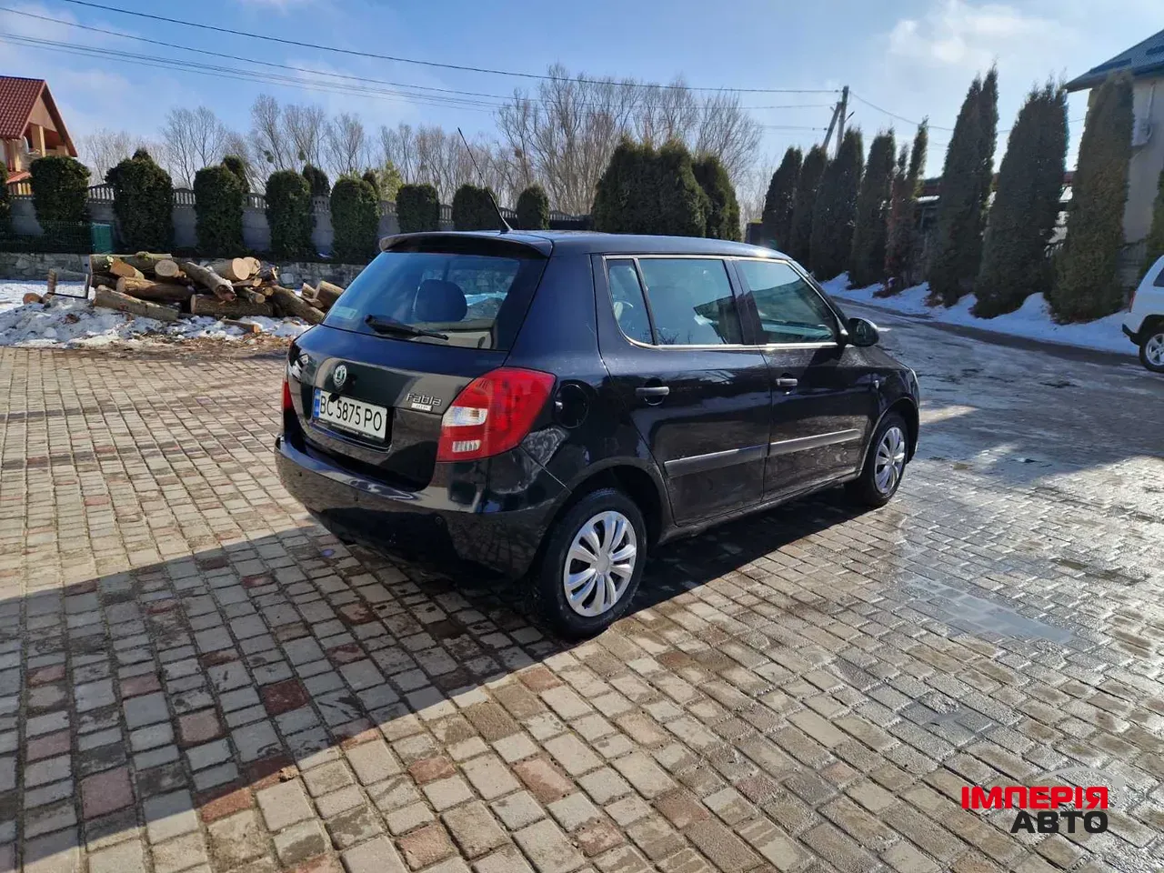 Skoda Fabia - фото 3