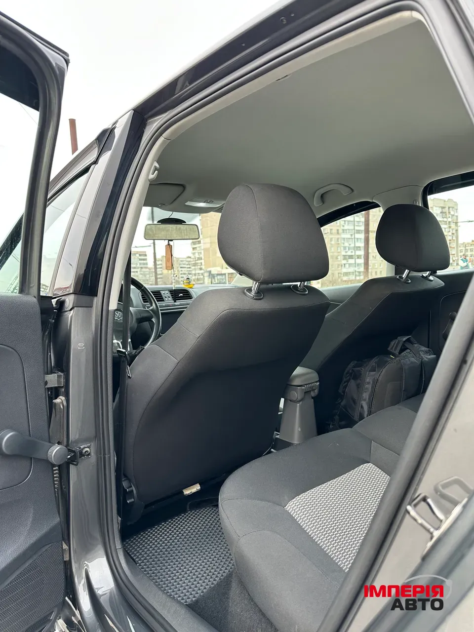 Volkswagen Polo - фото 15