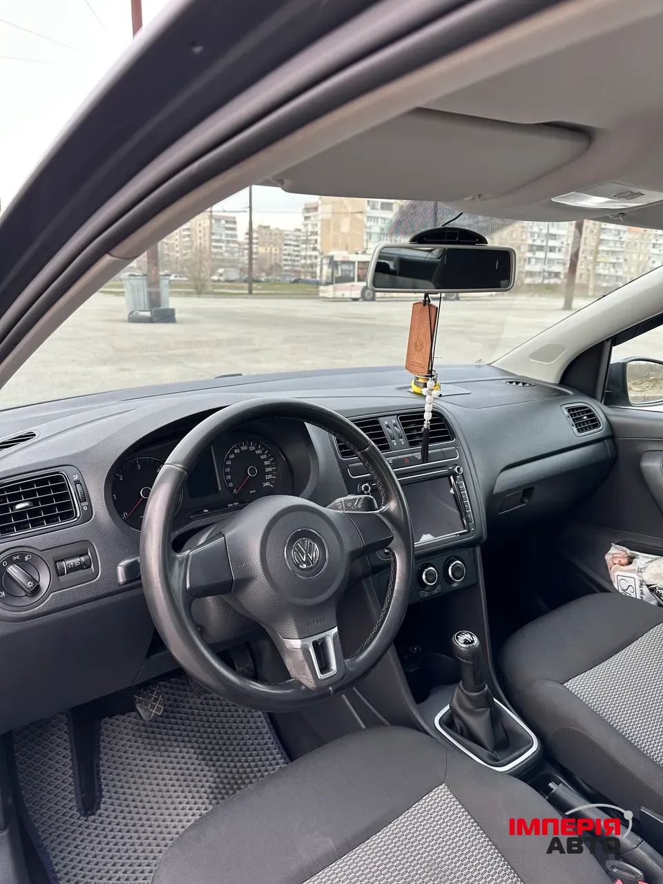 Volkswagen Polo - фото 13
