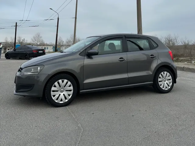 Volkswagen Polo - фото 5