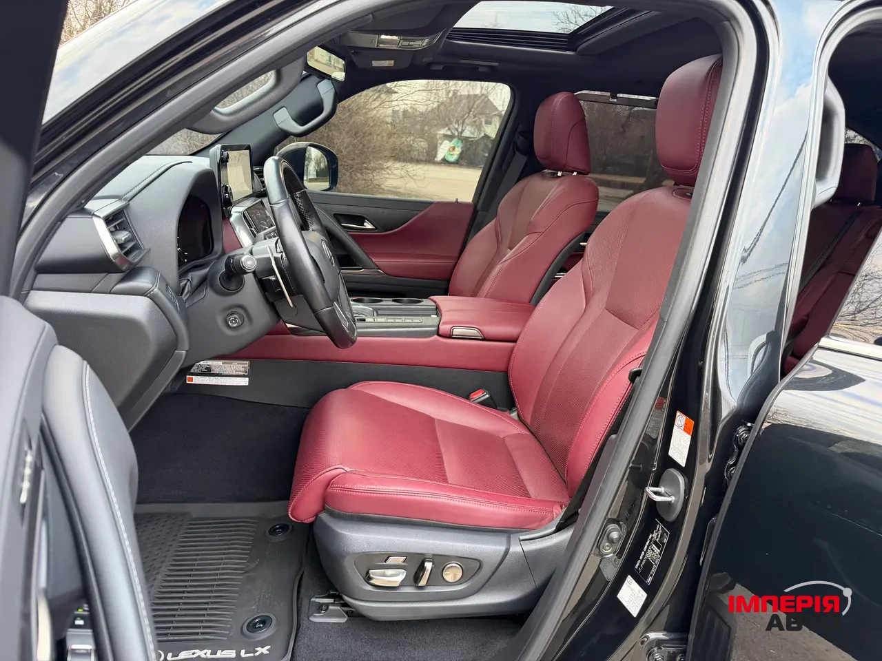 Lexus LX - фото 16