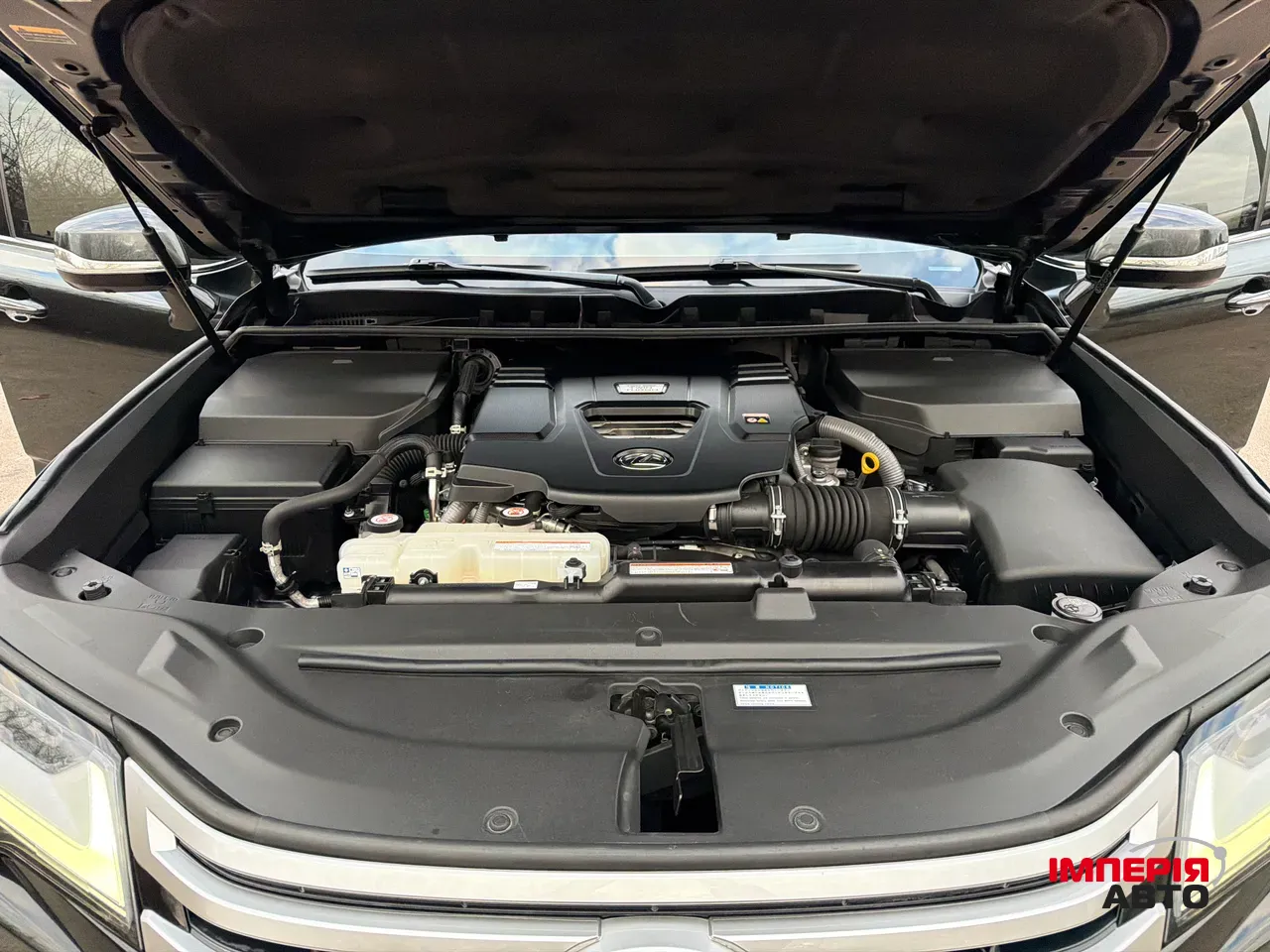 Lexus LX - фото 36