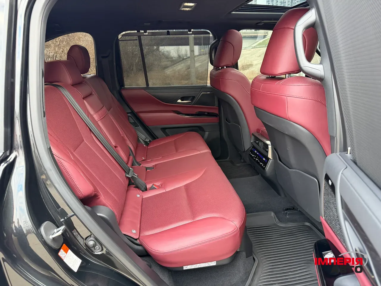 Lexus LX - фото 22