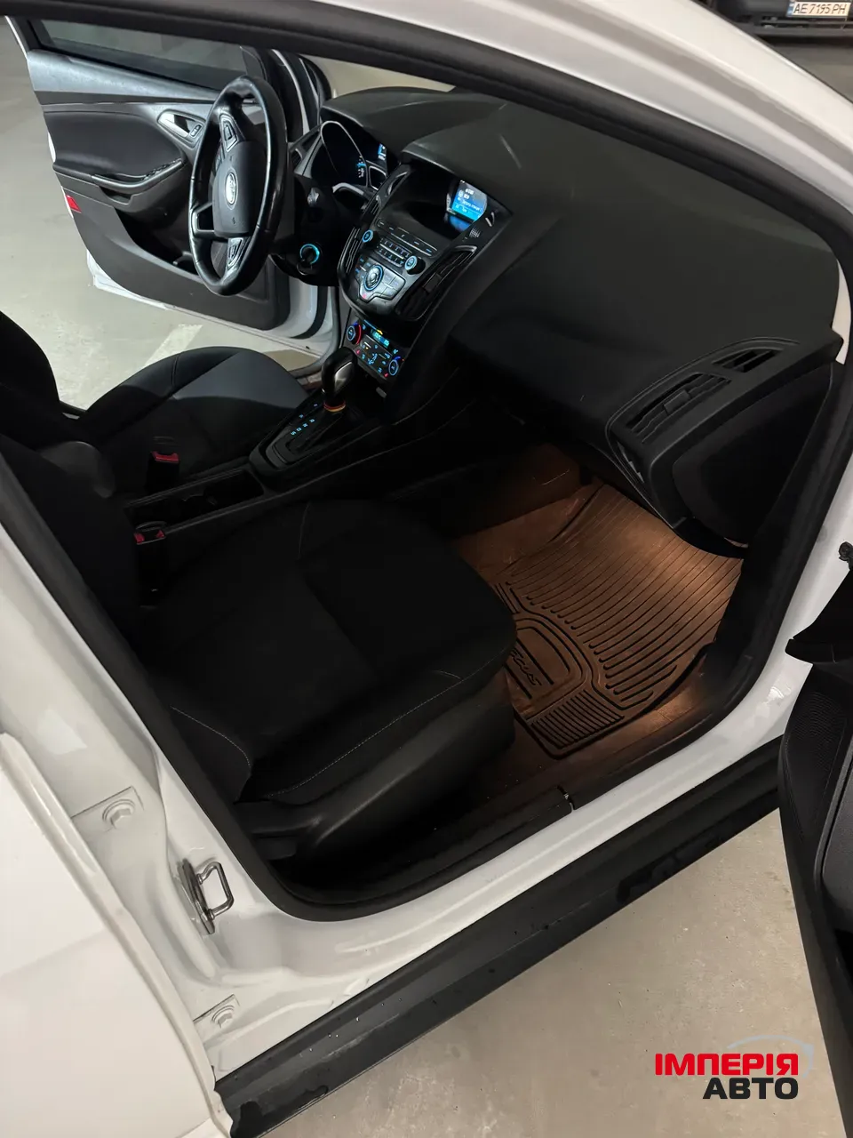 Ford Focus - фото 14