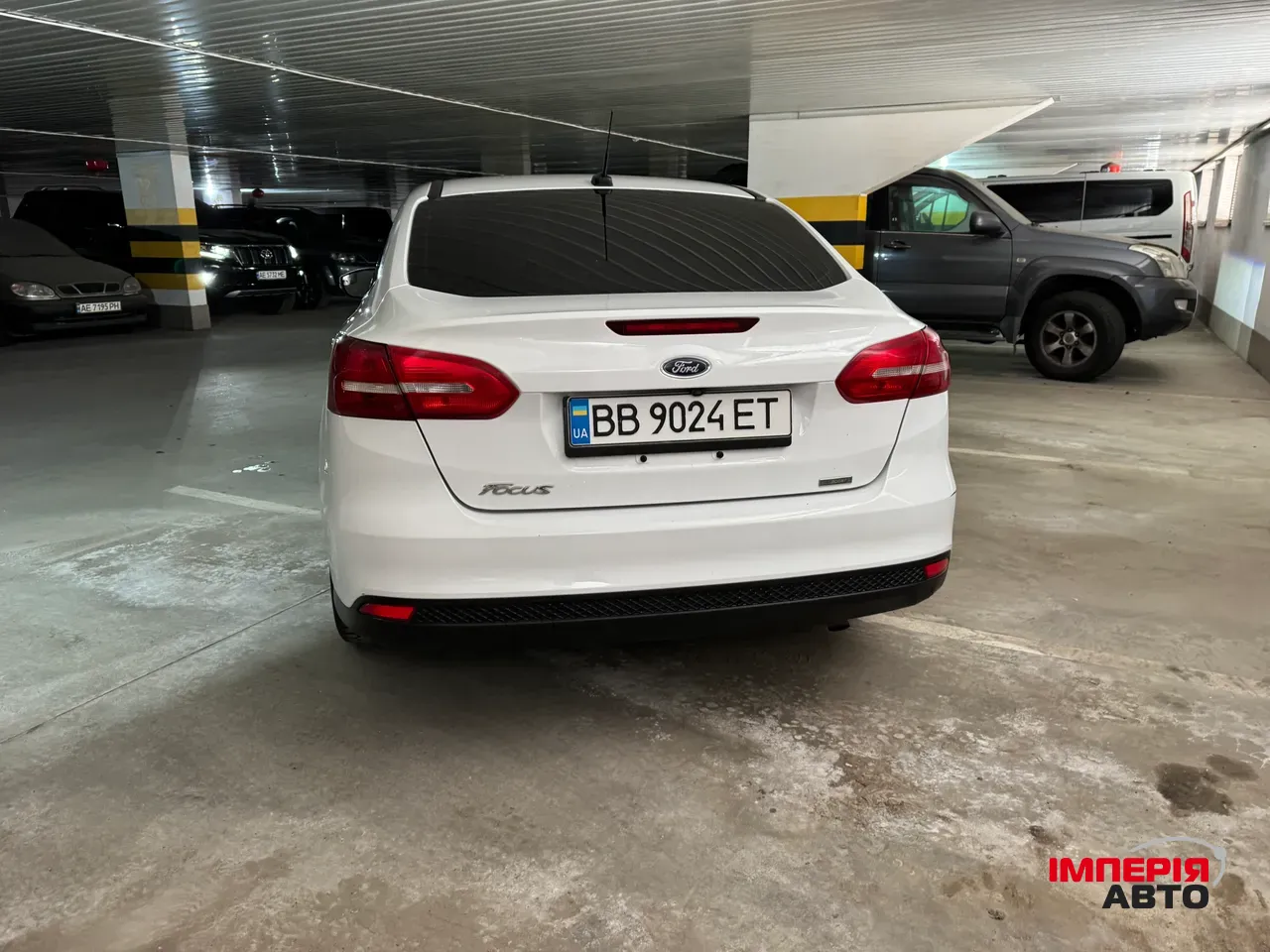 Ford Focus - фото 8