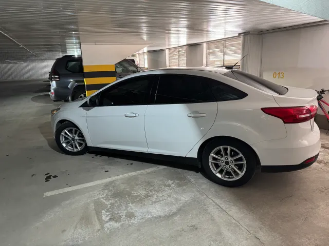 Ford Focus - фото 3