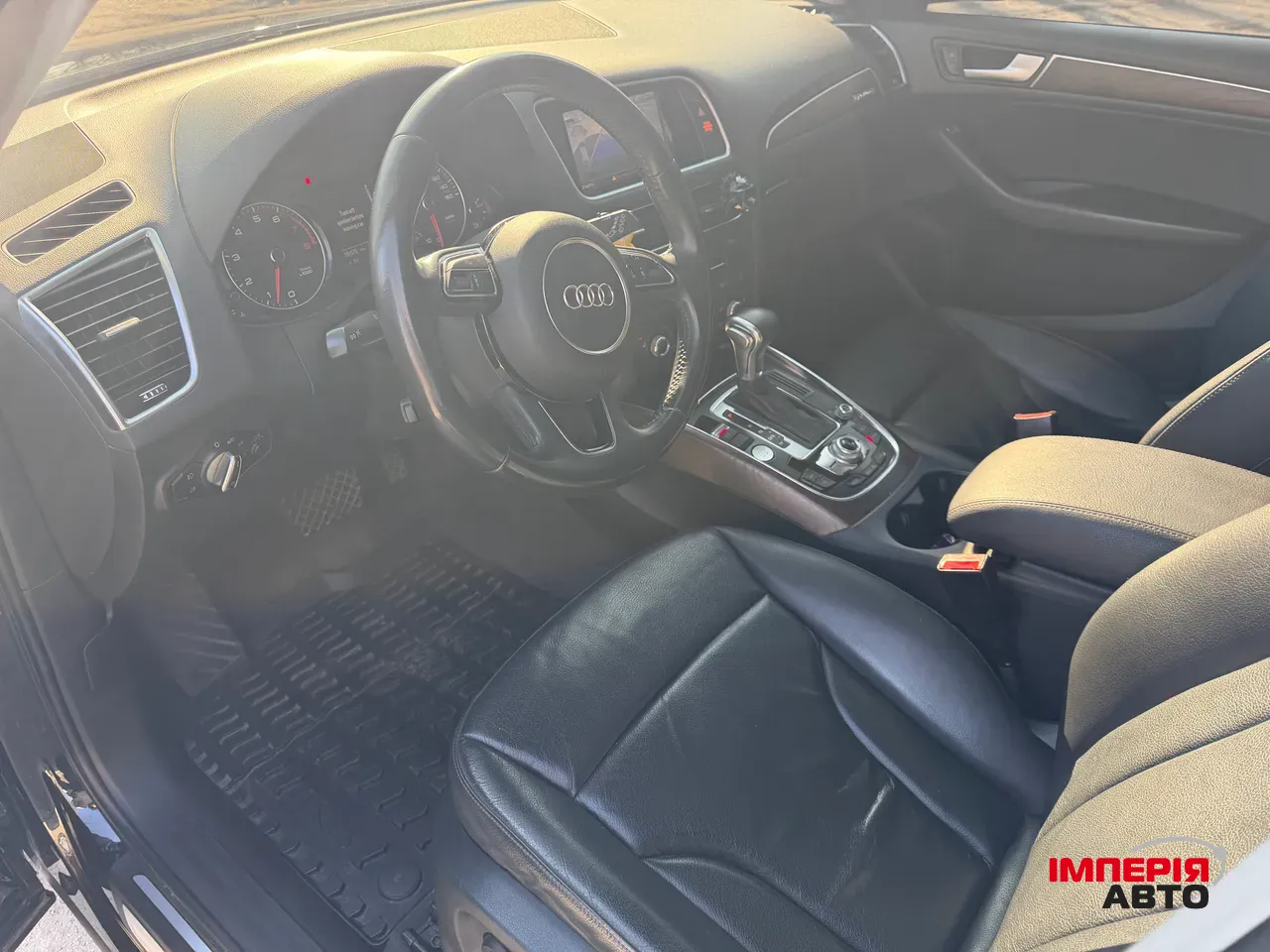 Audi Q5 - фото 15