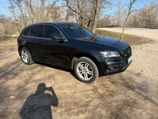 Audi Q5 - фото 4