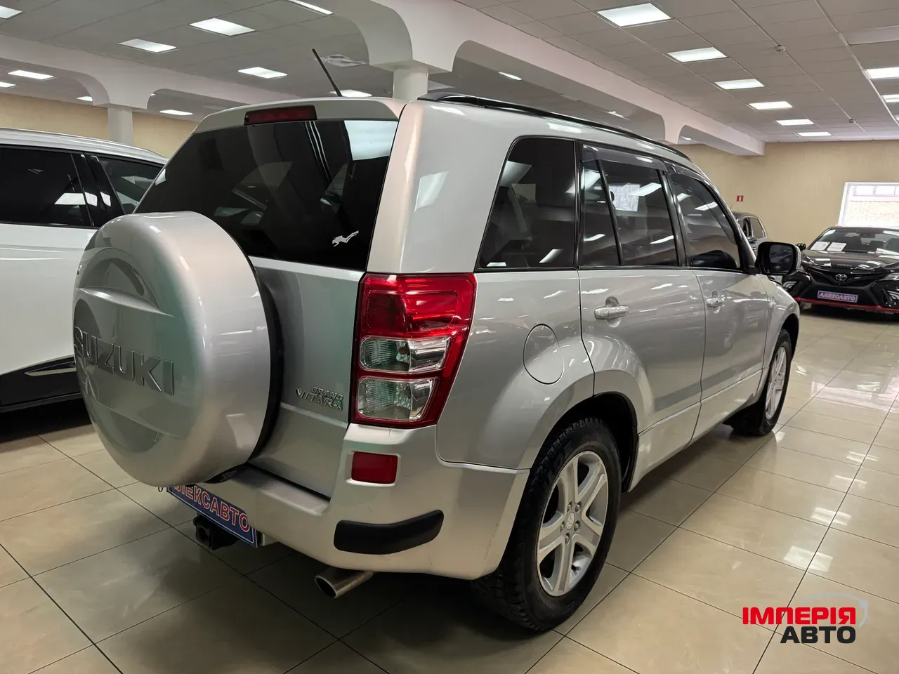 Suzuki Grand Vitara - фото 6