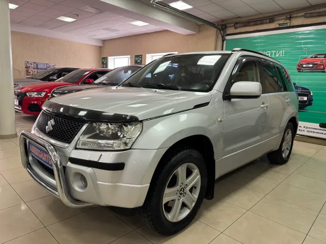 Suzuki Grand Vitara - фото 3