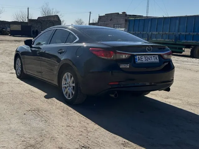 Mazda 6 - фото 3