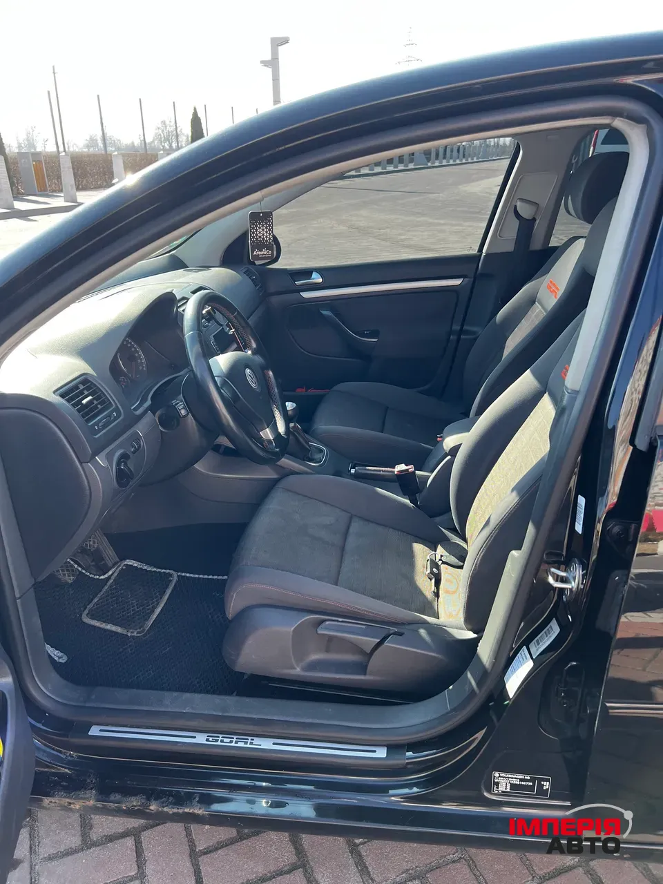 Volkswagen Golf - фото 9