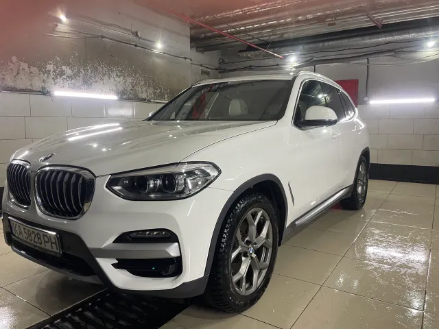 BMW X3 - фото 2