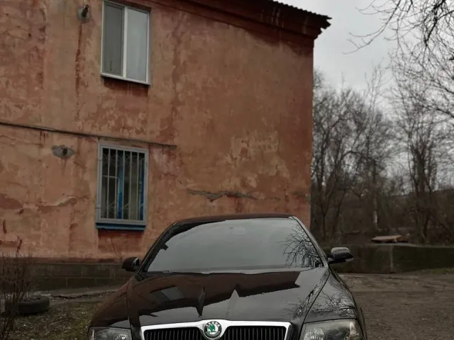 Skoda Octavia - фото 1
