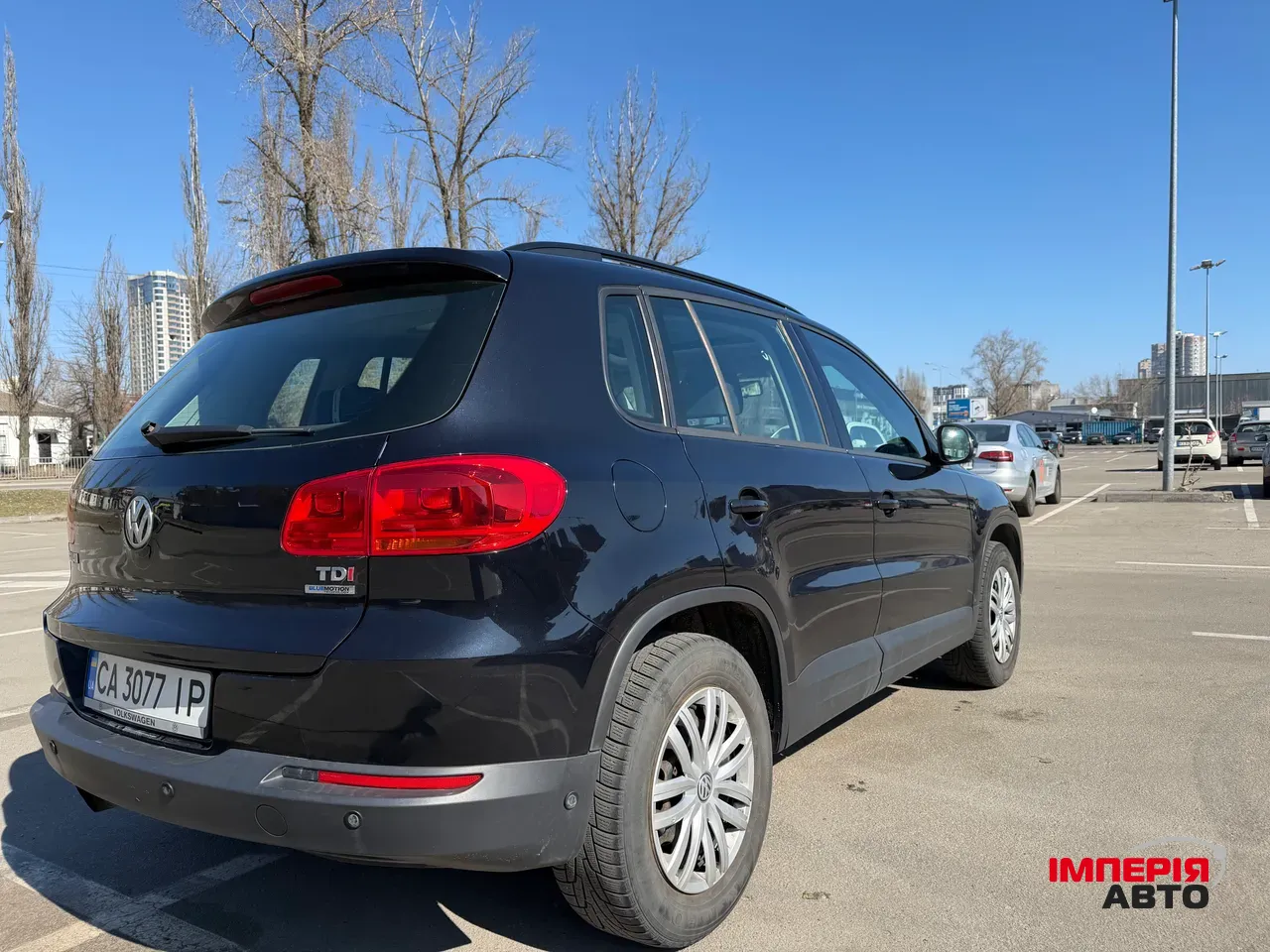 Volkswagen Tiguan - фото 2