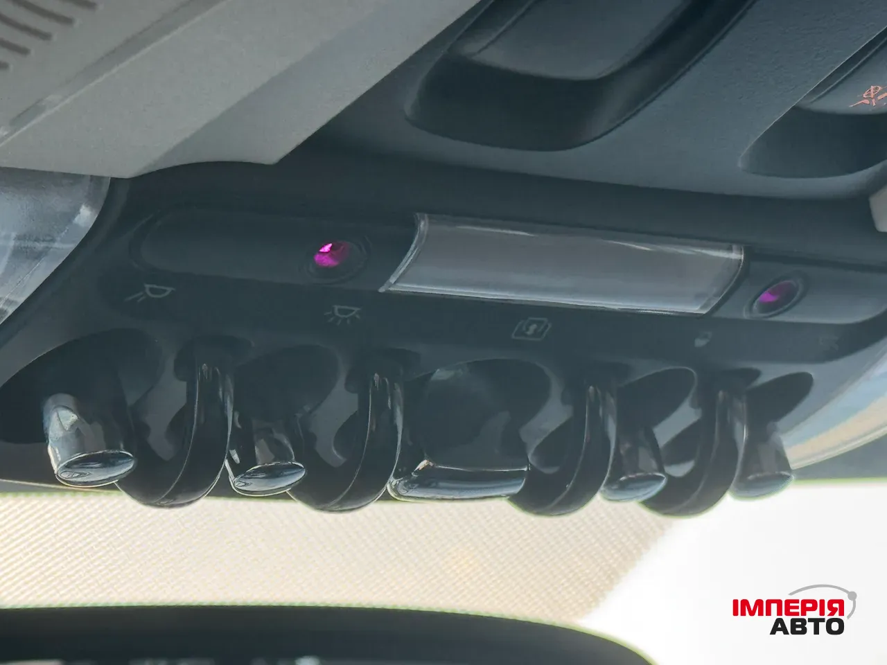 Mini Hatch - фото 29