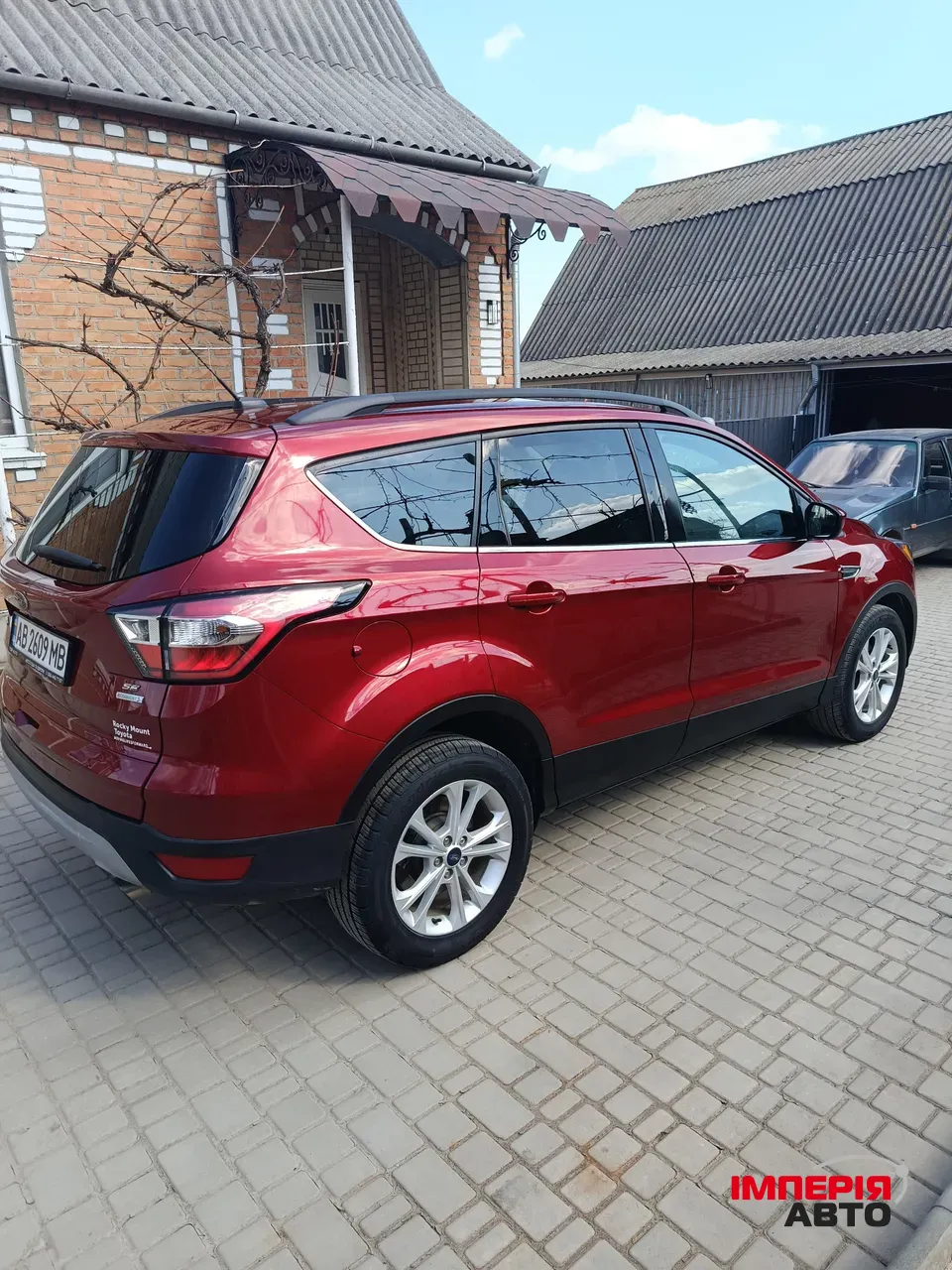 Ford Escape - фото 2