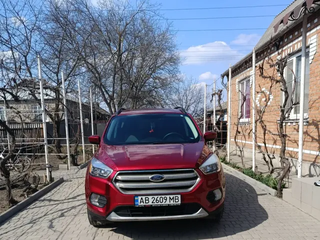 Ford Escape - фото 3
