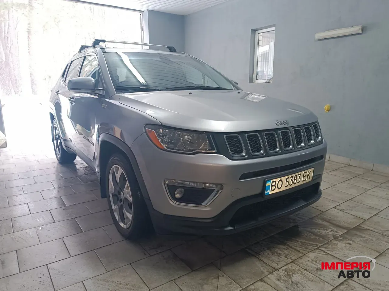 Jeep Compass - фото 1