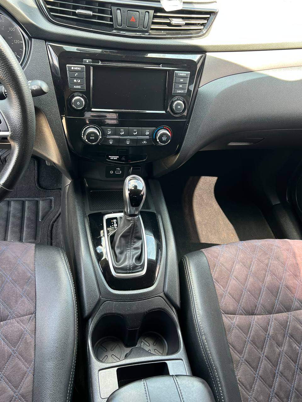 Nissan Rogue Sport - фото 4