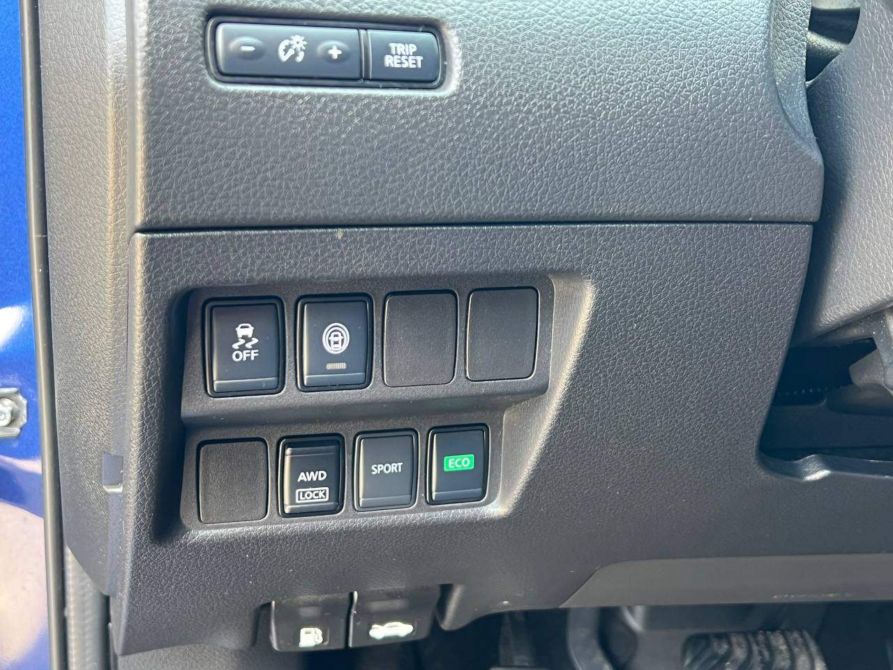 Nissan Rogue Sport - фото 18