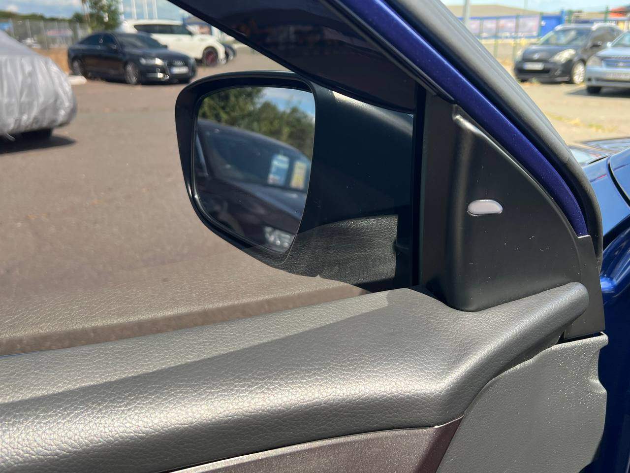 Nissan Rogue Sport - фото 11