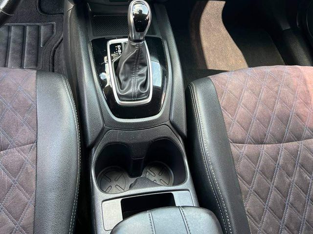 Nissan Rogue Sport - фото 5