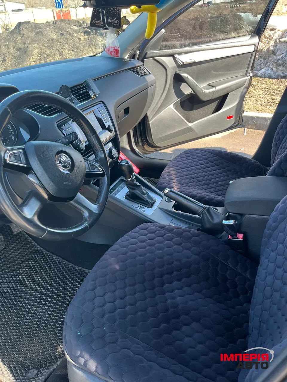 Skoda Octavia - фото 21