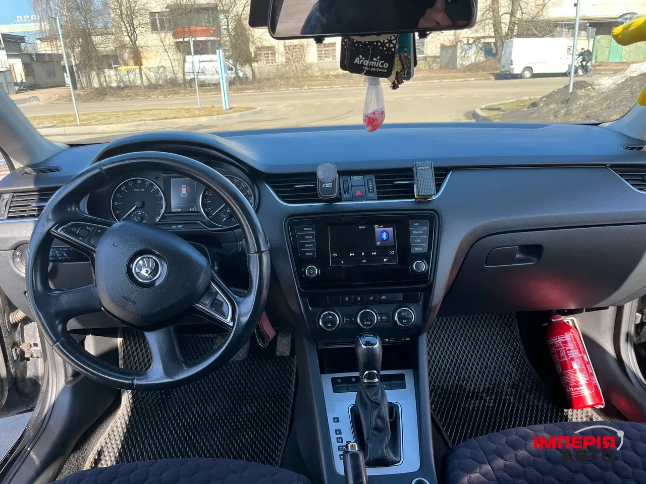 Skoda Octavia - фото 5