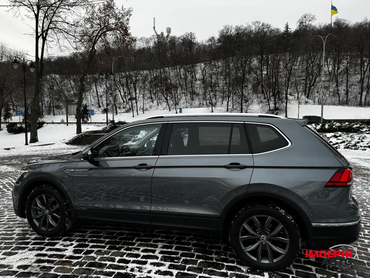 Volkswagen Tiguan R - фото 15