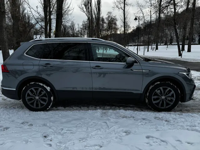 Volkswagen Tiguan R - фото 4