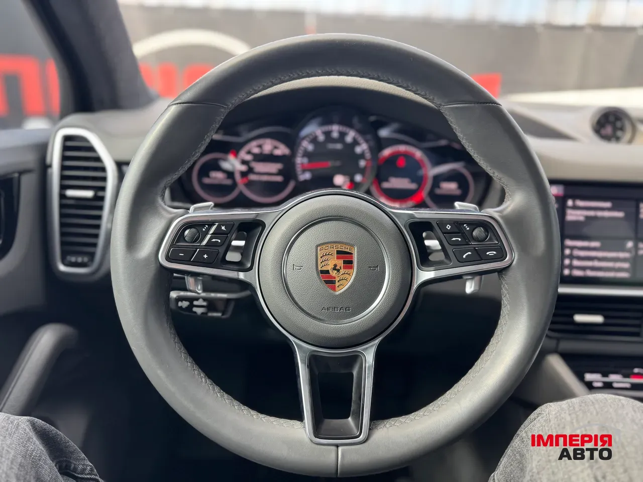 Porsche Cayenne - фото 15