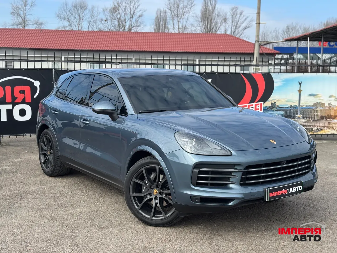 Porsche Cayenne - фото 1