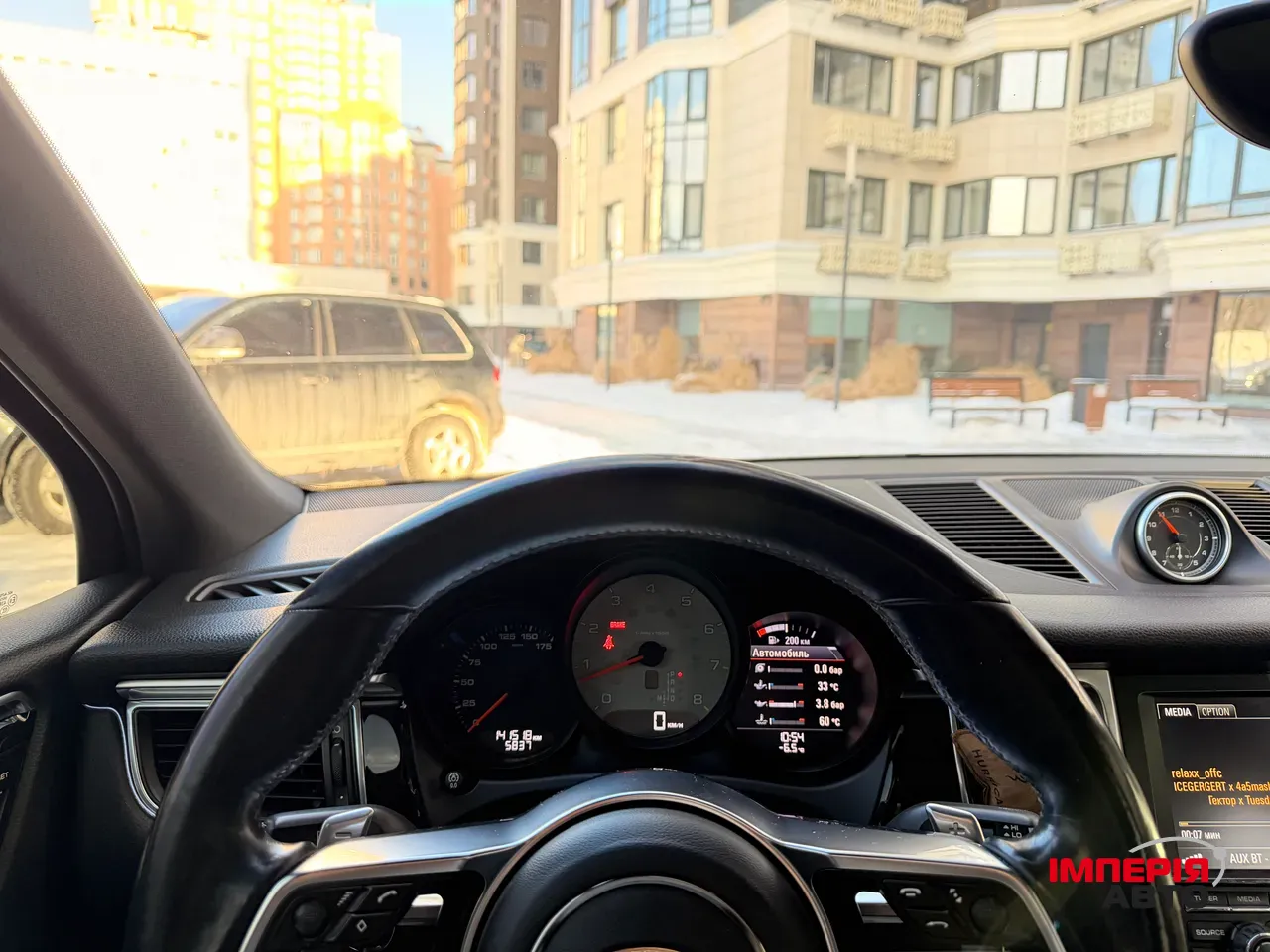 Porsche Macan - фото 10