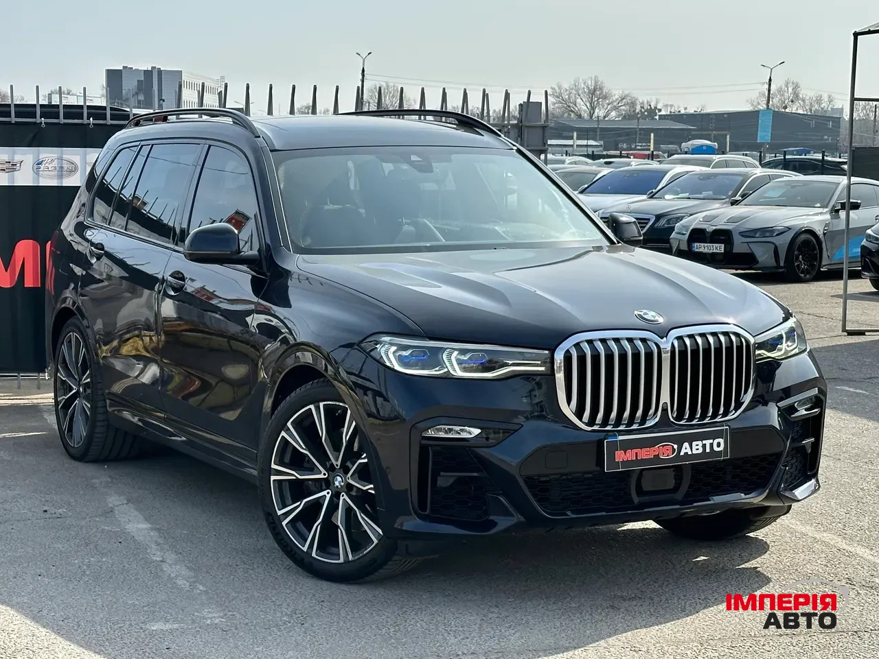 BMW X7 - фото 2