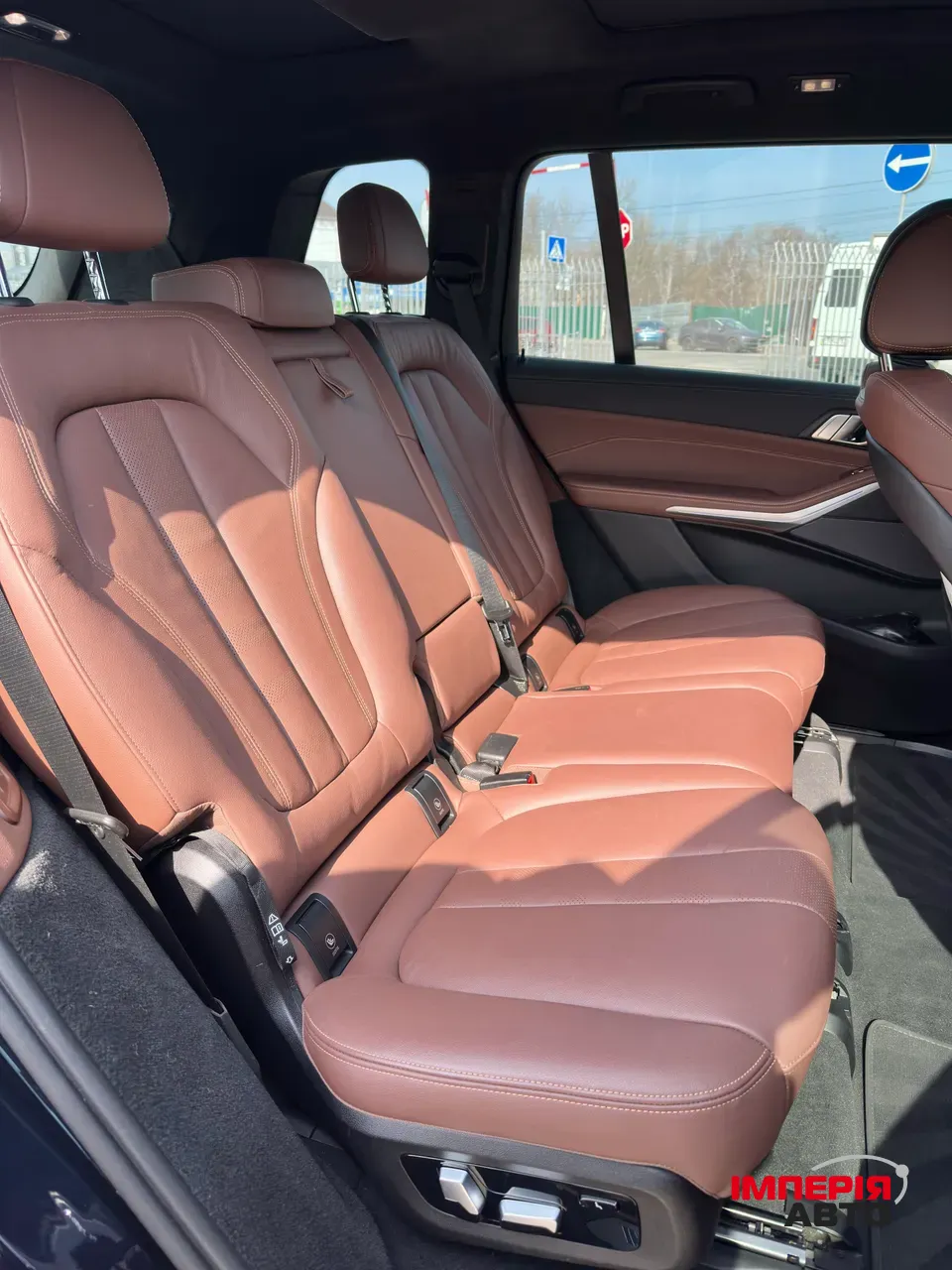 BMW X7 - фото 13