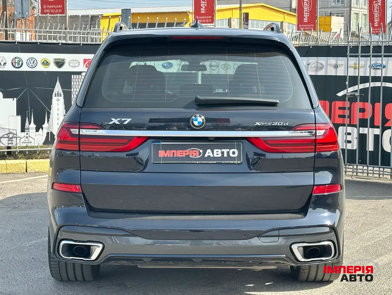 BMW X7 - фото 4