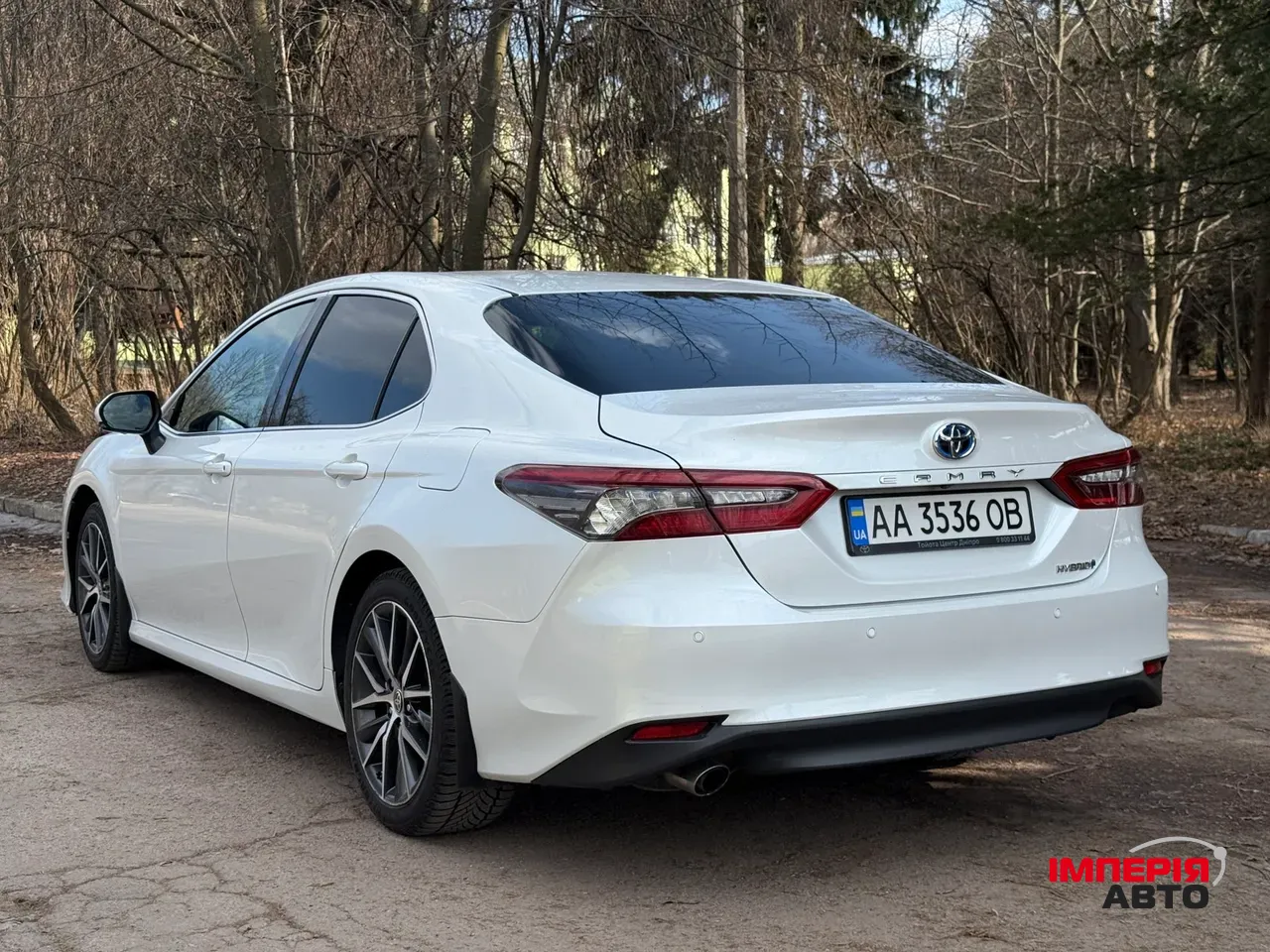 Toyota Camry - фото 6