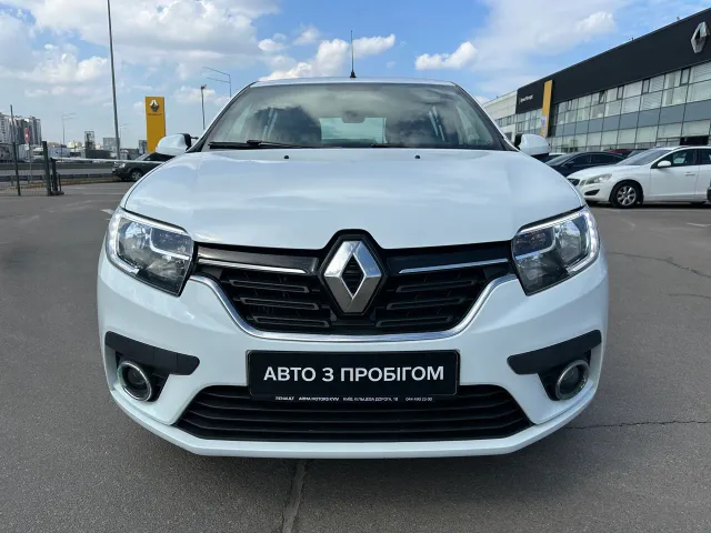 Renault Sandero - фото 2