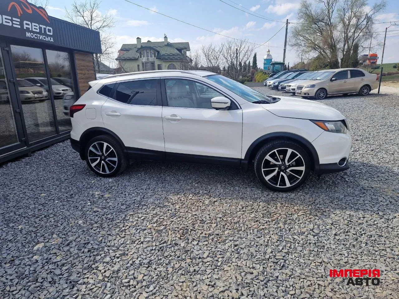 Nissan Rogue Sport - фото 11