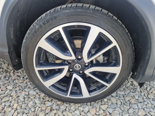 Nissan Rogue Sport - фото 3