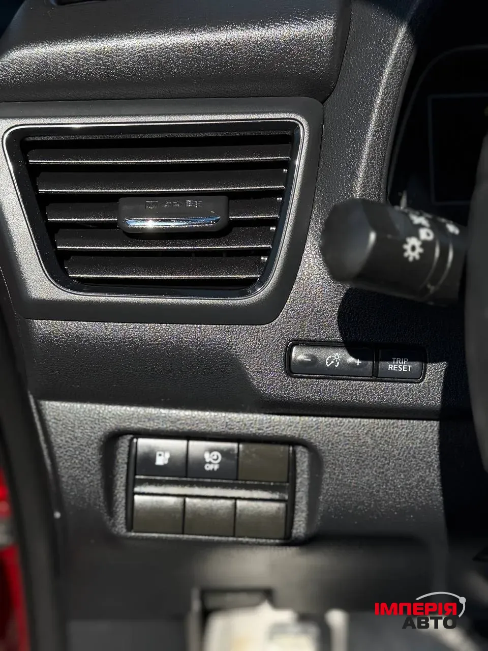 Nissan Leaf - фото 8