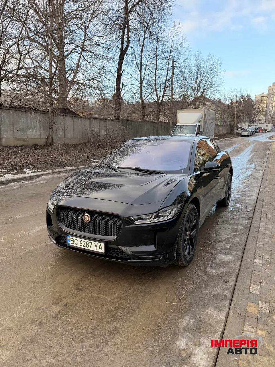 Jaguar I-Pace - фото 1